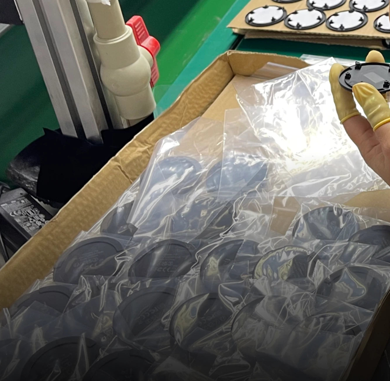 Diverse packaging options and real‑time pricing